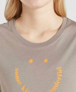 Khujo FRANCESCA SMILE - Camiseta Estampada - Graubraun, Mujer 3 Khujo FRANCESCA SMILE - Camiseta Estampada - Graubraun, Mujer -KHUJO Tienda 0d91ba019daa4da794f284afcd996f61