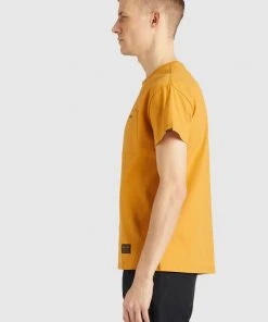 Khujo HERMAN - Camiseta Estampada - Dark Ochre, Hombre 3 Khujo HERMAN - Camiseta Estampada - Dark Ochre, Hombre -KHUJO Tienda 0f55d07e76ef4862933c70cd8c7bc82c
