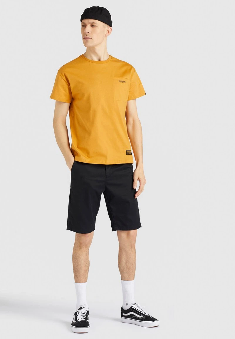HERMAN - Camiseta estampada - dark ochre Khujo HERMAN - Camiseta Estampada - Dark Ochre, Hombre -KHUJO Tienda 1d0b464c863b4c92b924dc62e6431e45
