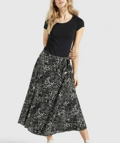 Khujo HEPKE - Falda Acampanada - Schwarz-weiß Gemustert, Mujer 4 Khujo HEPKE - Falda Acampanada - Schwarz-weiß Gemustert, Mujer -KHUJO Tienda 2fbe5de673c342b0afce95b64e0400fc