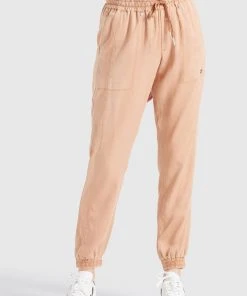 Khujo MARIZA - Pantalones Deportivos - Aprikot Gewaschen, Mujer -KHUJO Tienda 31b043f0366b40ad9413c38cdf08cec4