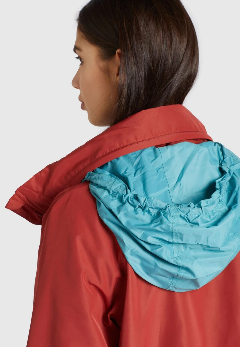 ZARINA - Cortaviento - red Khujo ZARINA - Cortaviento - Red, Mujer -KHUJO Tienda 32a4834ef47341a0a5a14315c3d10701