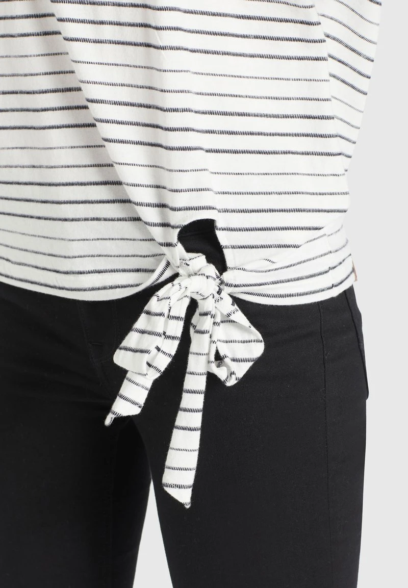 AURELIA - Camiseta estampada - weiß schwarz gestreift Khujo AURELIA - Camiseta Estampada - Weiß Schwarz Gestreift, Mujer -KHUJO Tienda 4e5e56d5ad8341a18bde4f0b97f65dcf