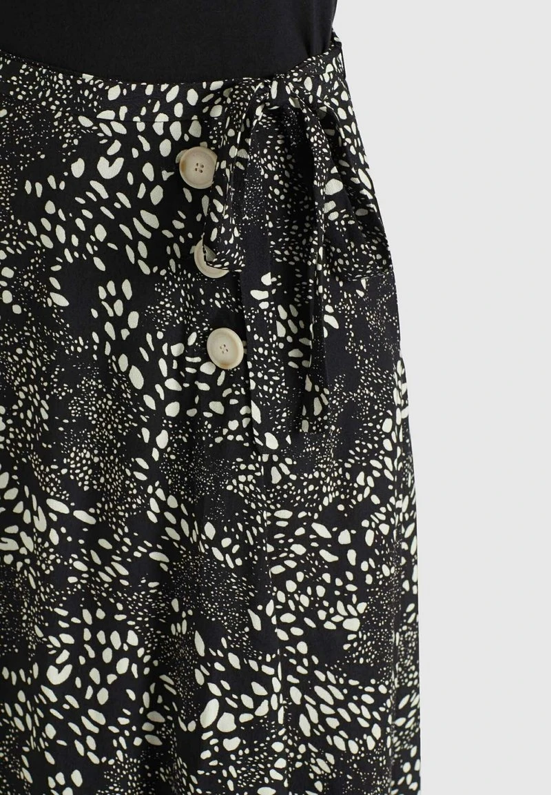 HEPKE - Falda acampanada - schwarz-weiß gemustert Khujo HEPKE - Falda Acampanada - Schwarz-weiß Gemustert, Mujer -KHUJO Tienda 7fd9f577367c48b78a528fdea0252b61