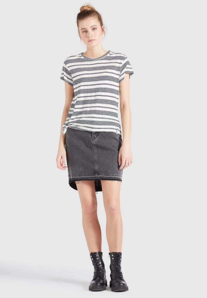 MATAMA - Camiseta estampada - naturweiß-dunkelblau gestreift Khujo MATAMA - Camiseta Estampada - Naturweiß-dunkelblau Gestreift, Mujer -KHUJO Tienda 86ee4284cb0a4934a5c33005d504de85