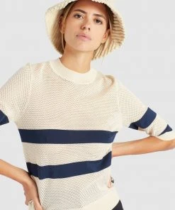 Khujo CHUMANE - Camiseta Estampada - Sand/dark Blue, Mujer 4 Khujo CHUMANE - Camiseta Estampada - Sand/dark Blue, Mujer -KHUJO Tienda c0690b5fd1034e57bb843c30652a755c