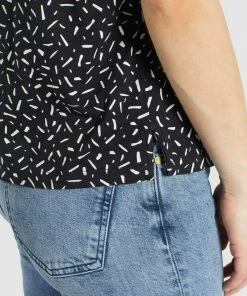 Khujo TALAJA - Camiseta Estampada - Schwarz-weiß Gemustert, Mujer -KHUJO Tienda e80b684c77ea43ab84d91c0844c23385